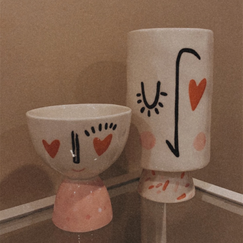 Cute plant holder or makeup brush holder